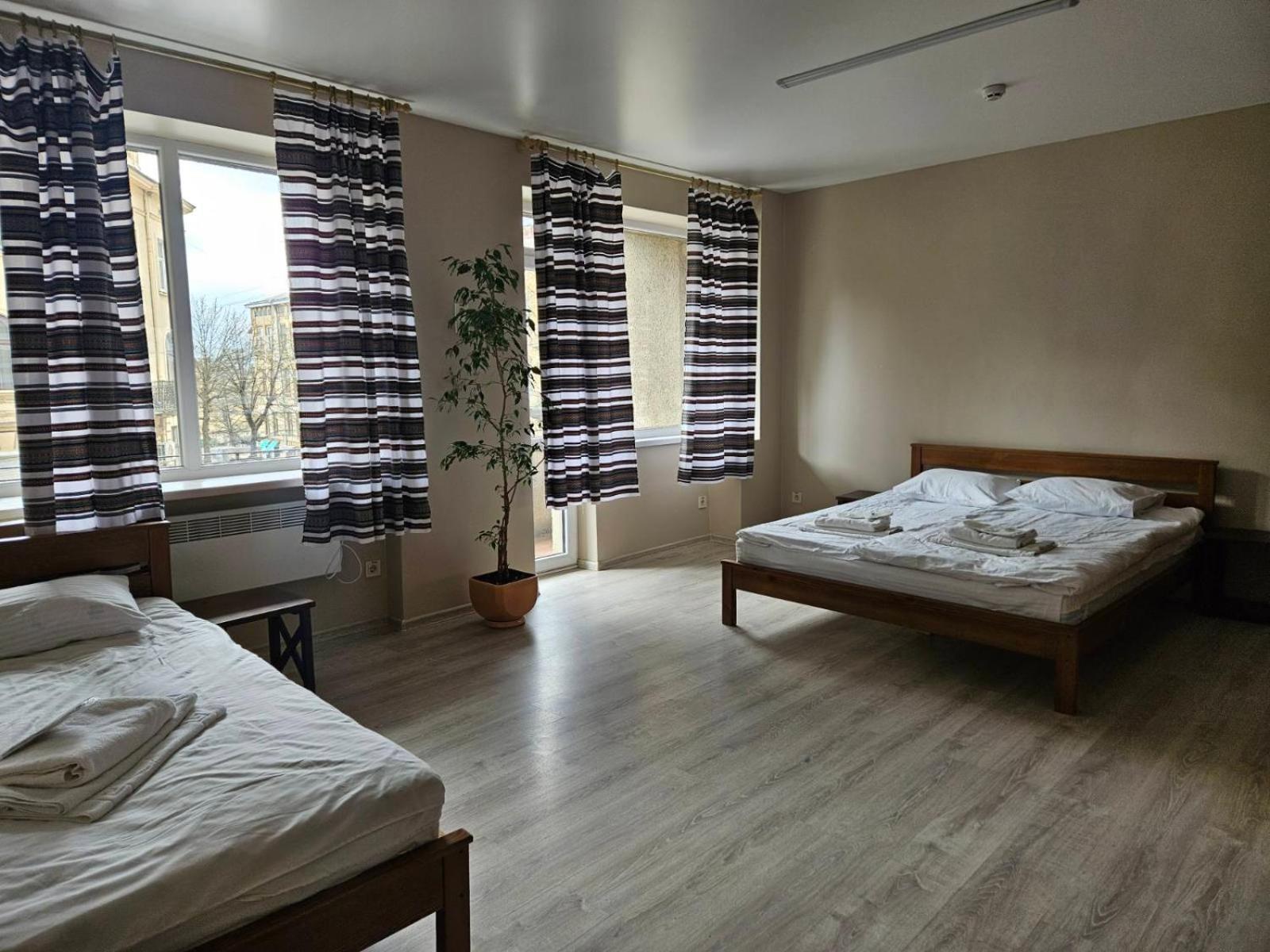 Lion Hill Hotel Liov Exterior foto